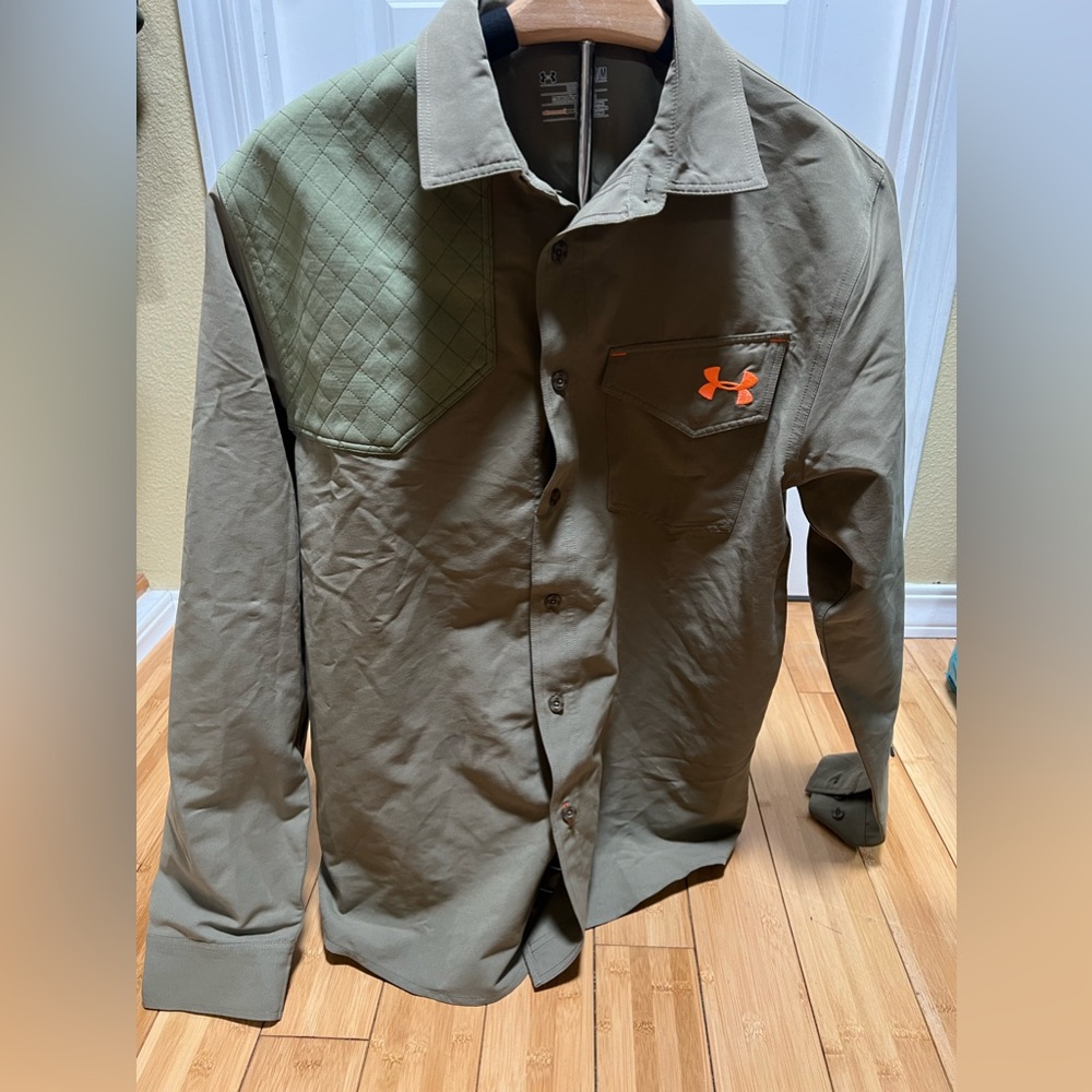 Men’s Button Up Under Armour Shirt